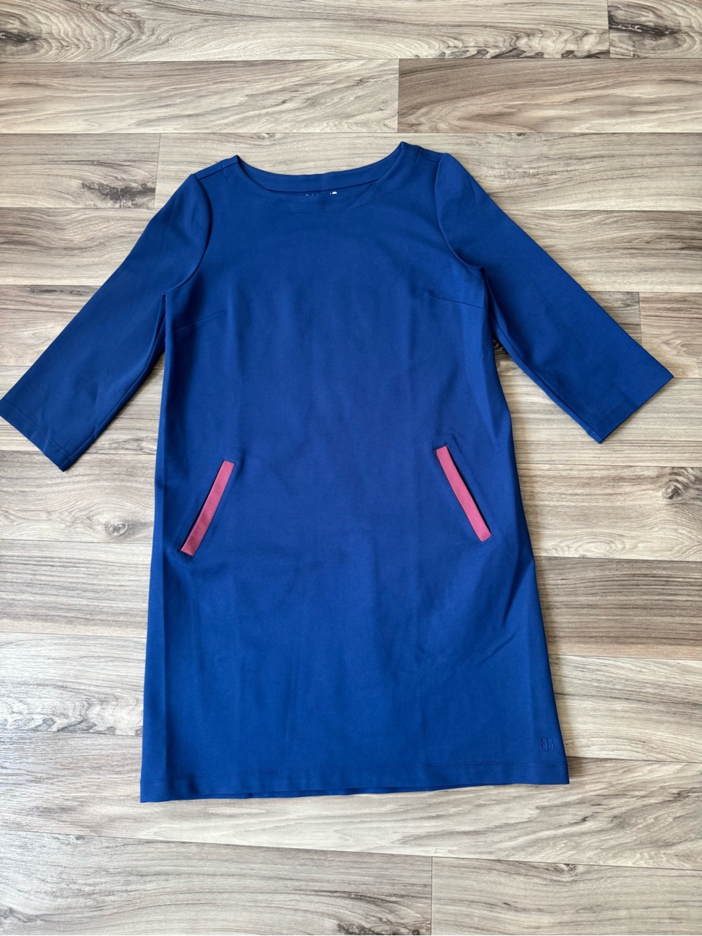 Betabrand Half-Day Shift Dress in Starry Night Colorblock Size Small